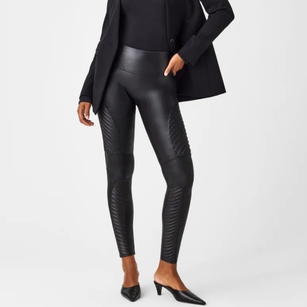 Spanx Very Black Moto Faux Leather Leggings - Size Medium